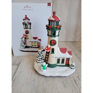Hallmark NEW luminous Lighthouse magic table top decoration Xmas